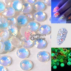 Strasuri din Cristale Fosforescente la intuneric 100 bucati SC272 Transparent cu Reflexii 2mm